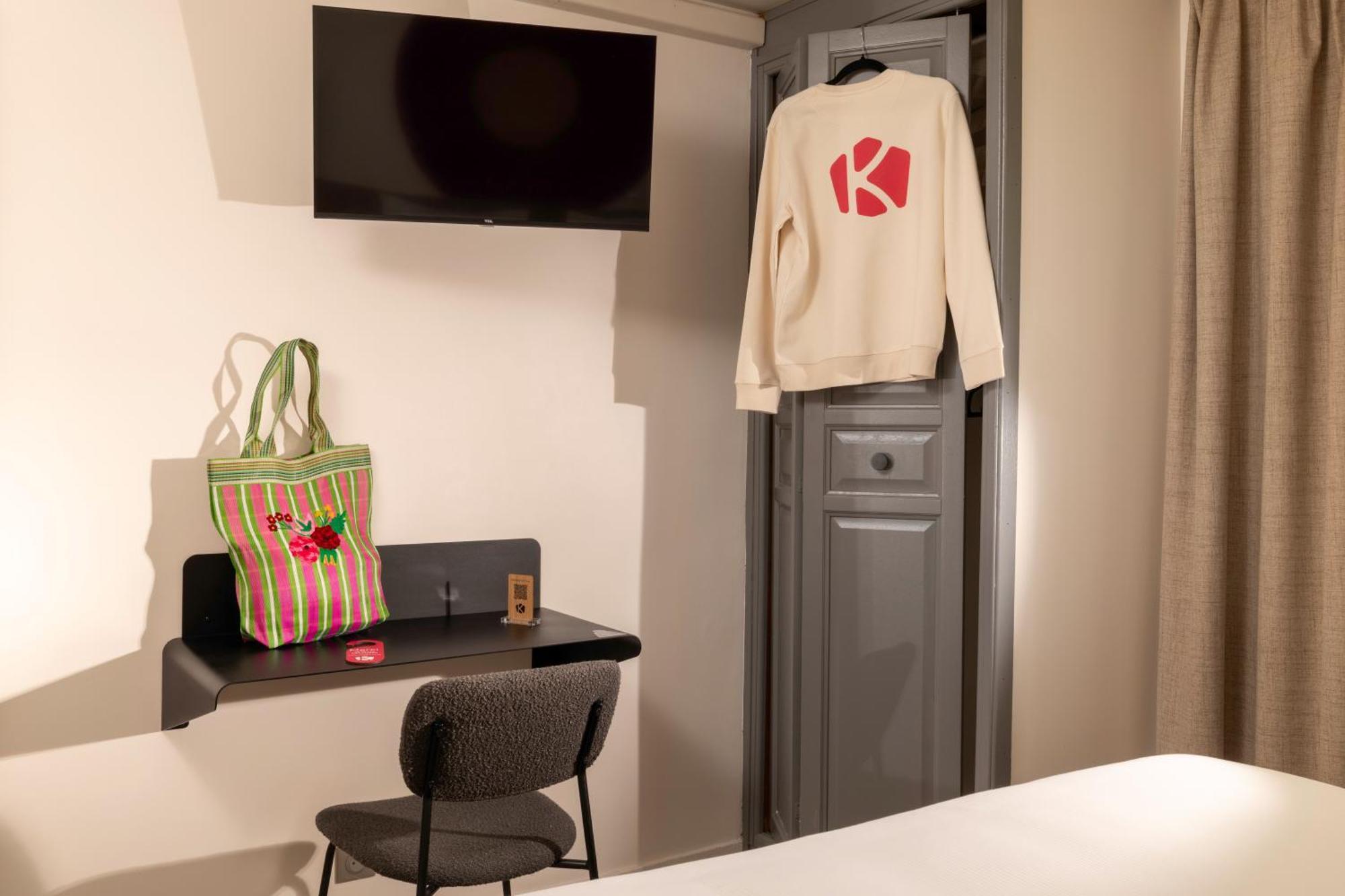 Korner Louvre 3*